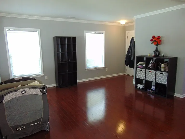 4008 Remington Oaks Cir — Photo 37