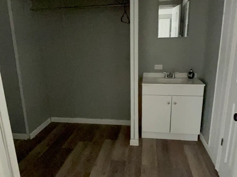 625 Allen St #2 — Photo 3