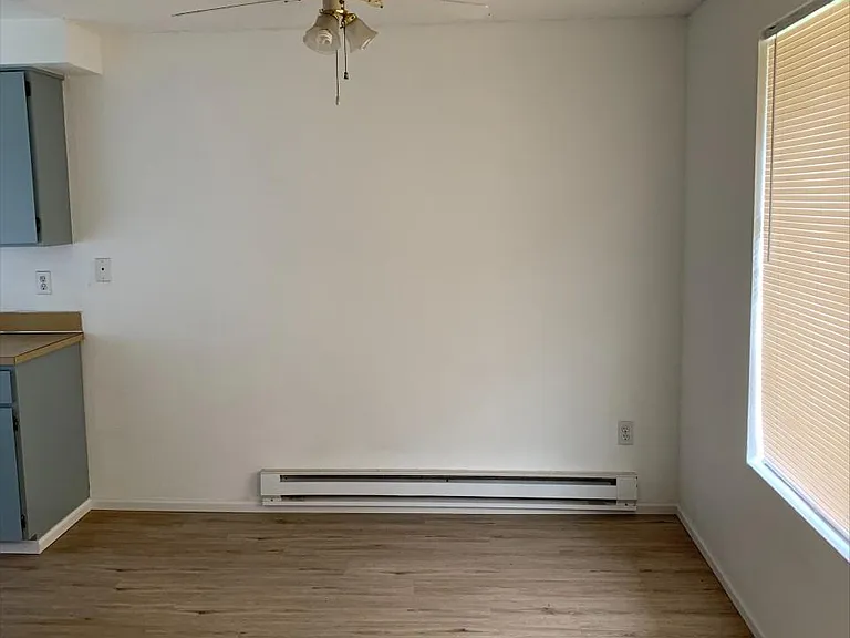 9117 Meridian Pl NE — Photo 6