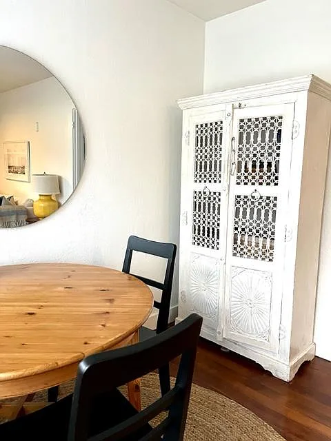 1 bed, 700 sqft, $2,700 — Photo 4