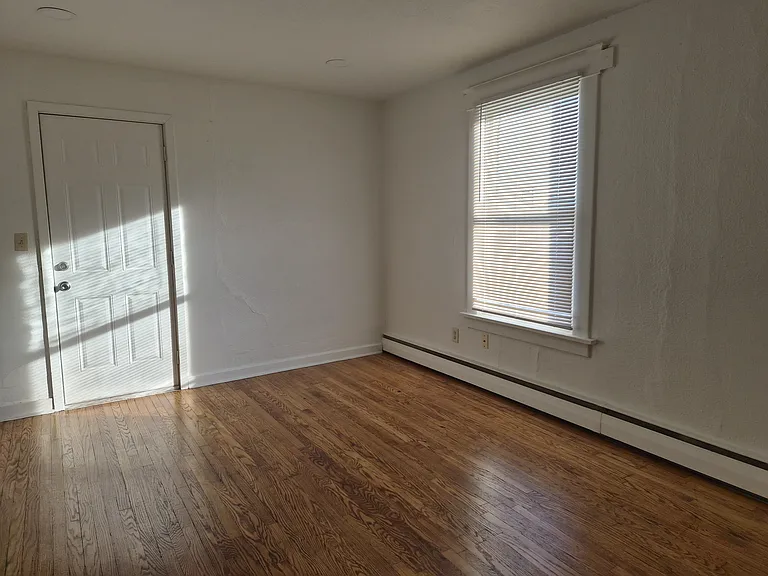 515 W 13th St #2 — Photo 5
