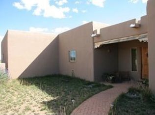 15 Tetilla Rd, Santa Fe, NM 87508