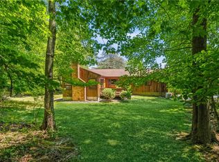 19 Tarry Hill Dr, New City, NY 10956