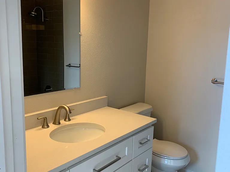 383 Jasper Dr #B — Photo 5