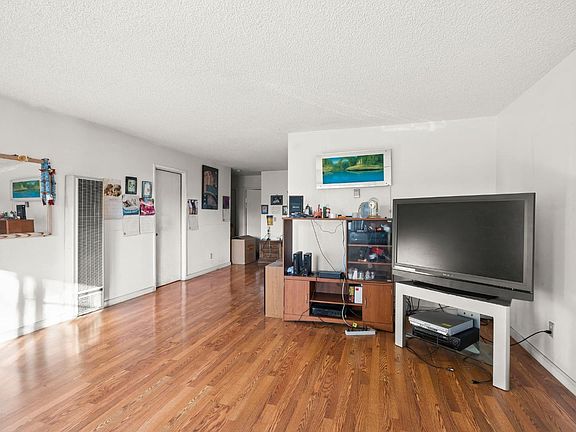 4th image of 1408 Taper Ct