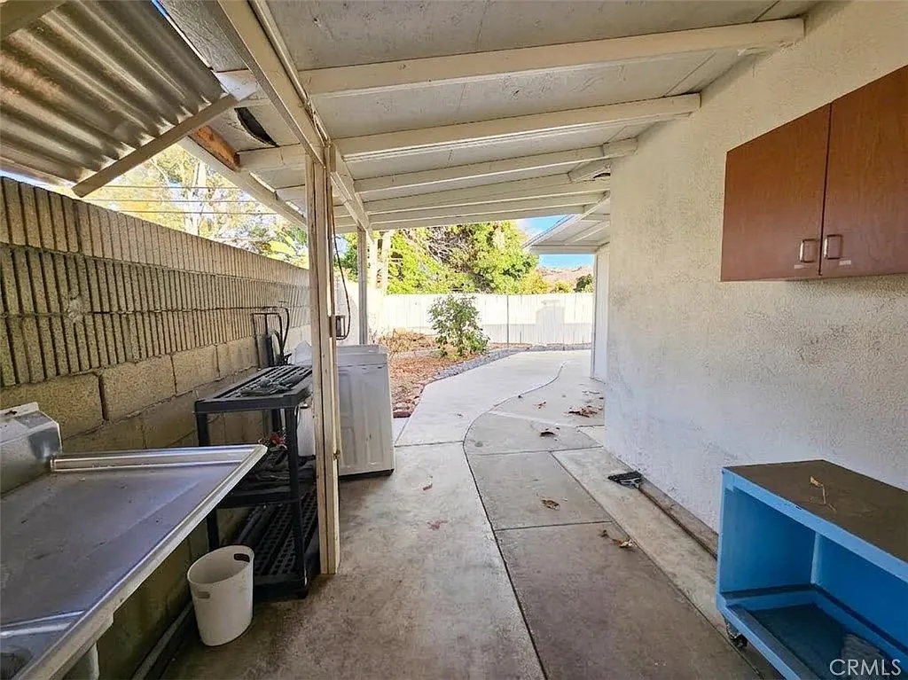 1 bed, 250 sqft, $1,100 — Photo 4