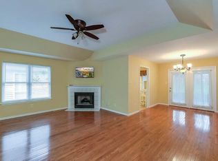 1048 Keeneland Ct, Frankfort, KY 40601