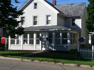 79 Trinity St, Newton, NJ 07860