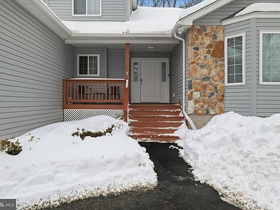 4th image of 2130 Scarborough Way