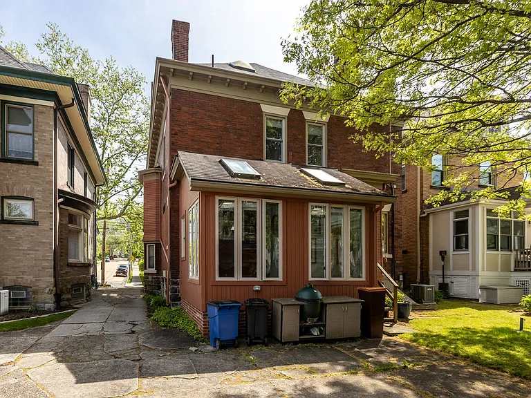 1524 Murray Ave — Photo 48