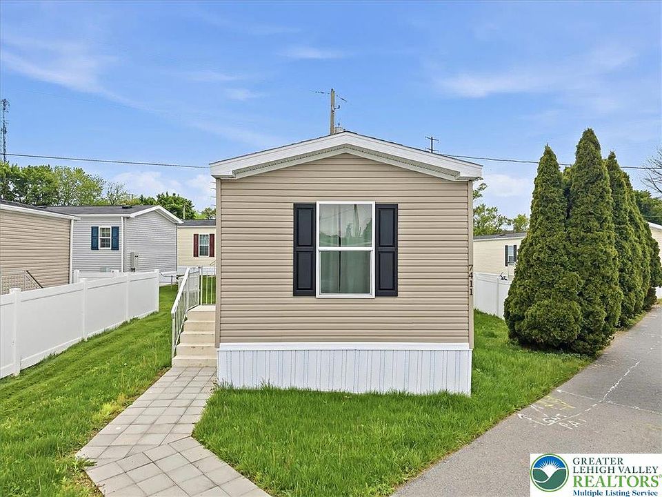 1st image of 7411 Lincoln Ln