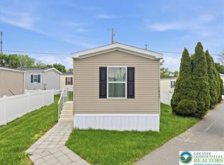 7411 Lincoln Ln, Trexlertown, PA 18087