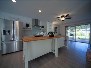 3770 Forestcrest Dr, Las Vegas, NV 89121