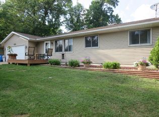 6192 Sunlight Basin Rd, North Branch, MN 55056