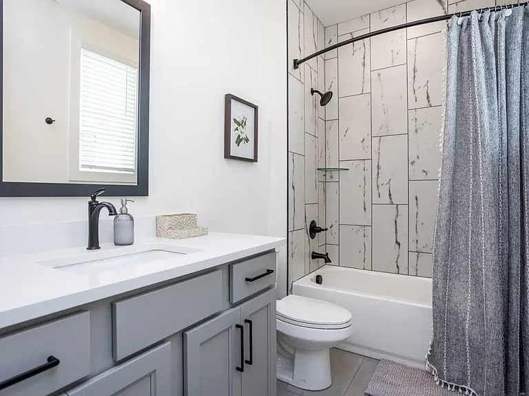 652 Haley Ln #1201 — Photo 2