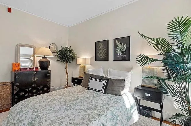 4 Crawford St #2 — Photo 11