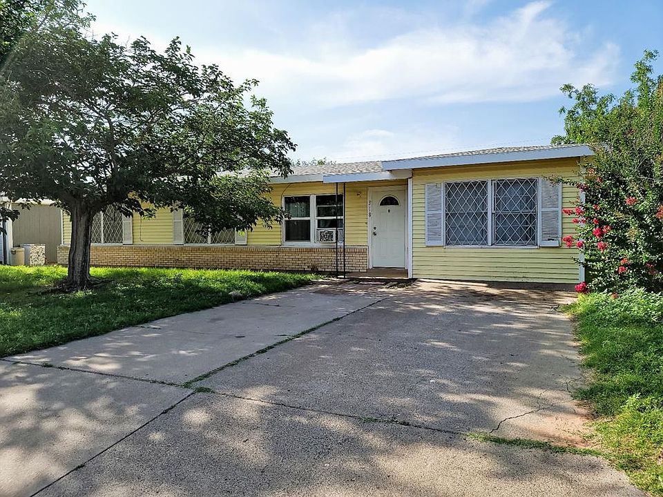 1st image of 318 Douglas Dr