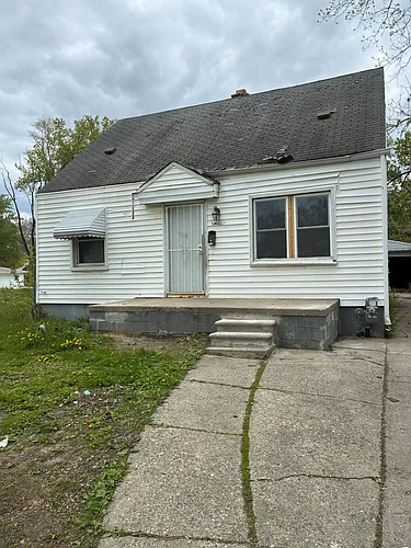 8500 Fielding St Photo 1