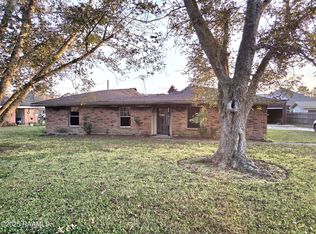206 Acorn Dr, Lafayette, LA 70507