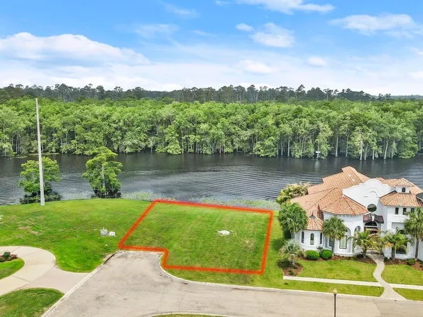 21441 Blue Marlin Dr, Springfield, LA 70462