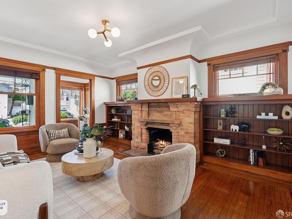 1st image of 225 Naylor St