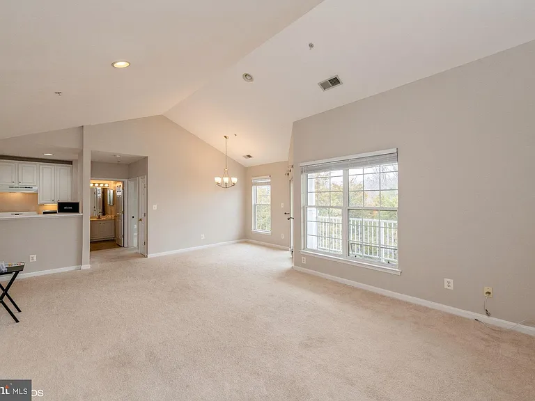 25340 Lake Mist Sq #301 — Photo 9