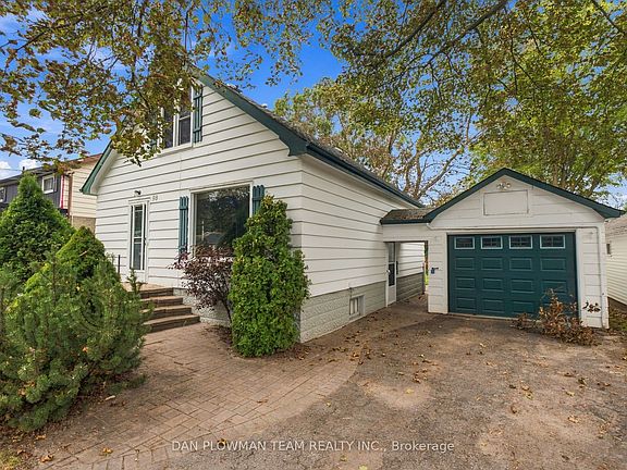 3rd image of 98 Scugog St