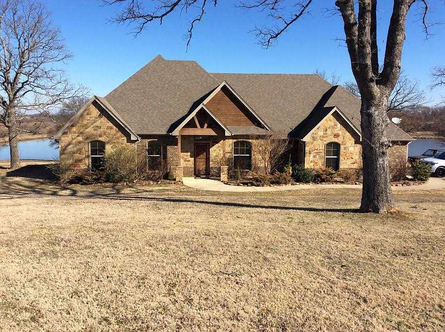 1st image of 719 Lakeside Cir