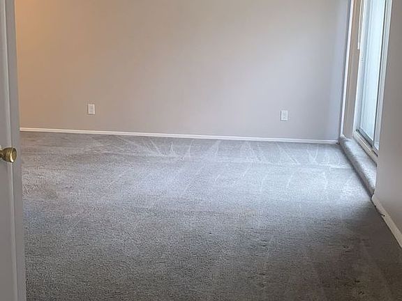 2nd image of 22140 Euclid Ave #605