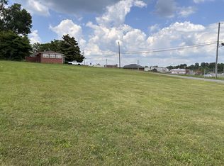 750 N Chancery St, McMinnville, TN 37110