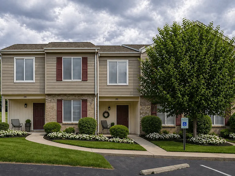 Meadow View Apartments and Townhomes — Photo 36