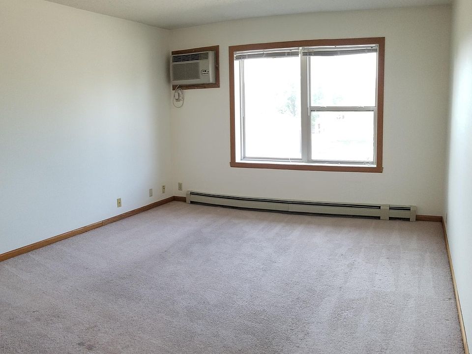 Greentree Square Apartments Crookston, MN Zillow