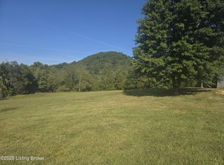 849 Pine Tavern Rd, Lebanon Junction, KY 40150