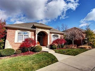 9 Aspen Woods Dr, Springboro, OH 45066