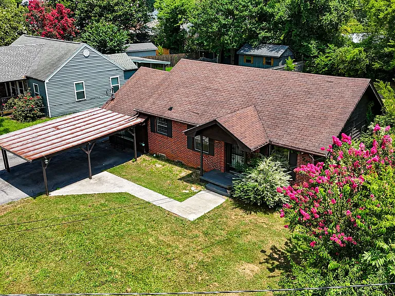 1604 Truman Ave — Photo 5