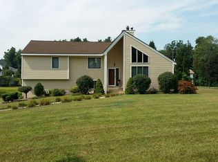 66 Egypt Rd, Ellington, CT 06029