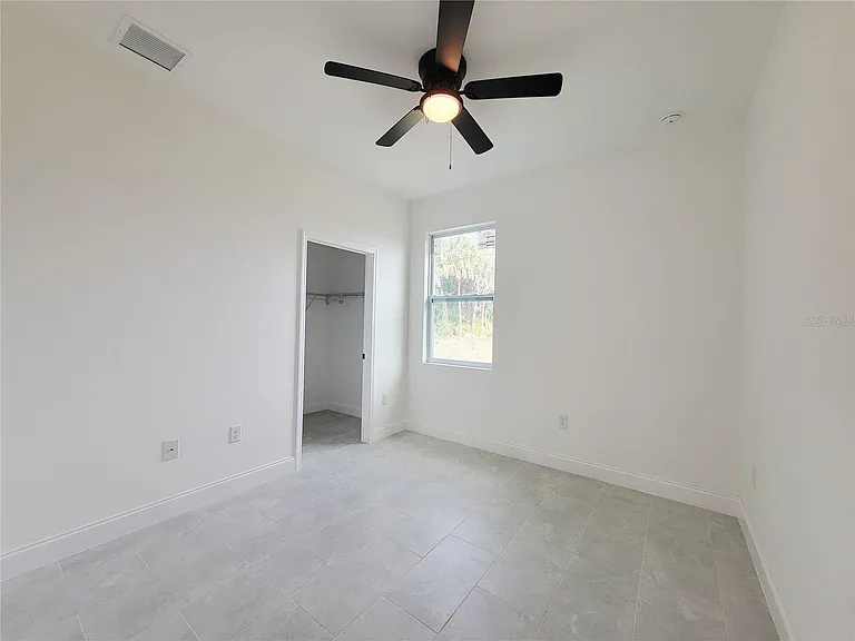 415 Tonklin Rd SW — Photo 8