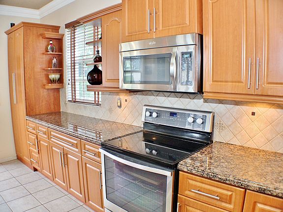 5th image of 2384 NW 159th Ave