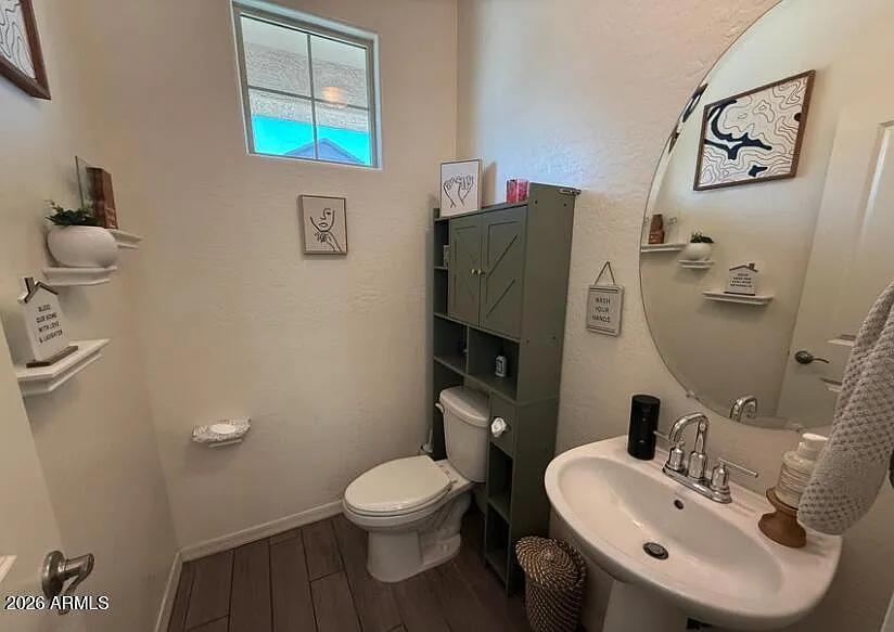 3 bed, 2.5 bath, 2657 sqft, $2,300 — Photo 3