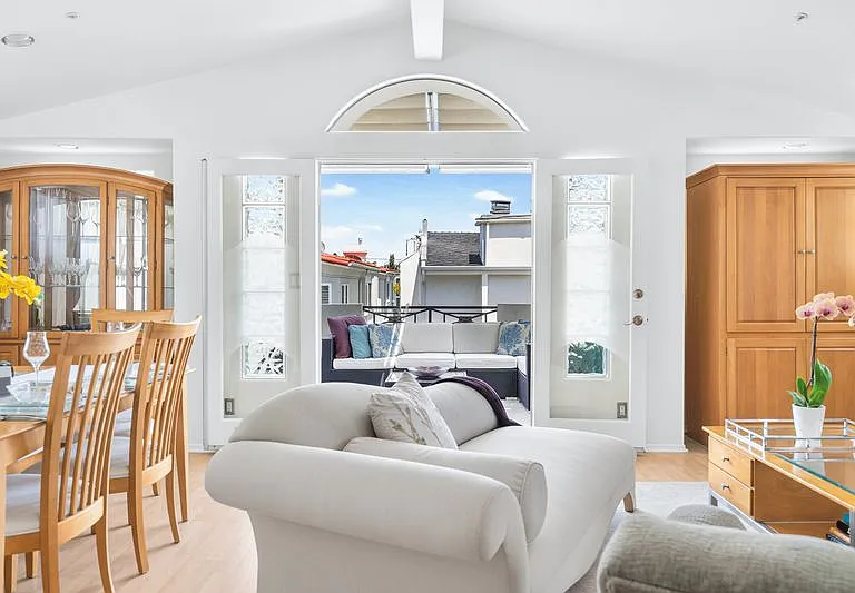 440 Marine Pl — Photo 19