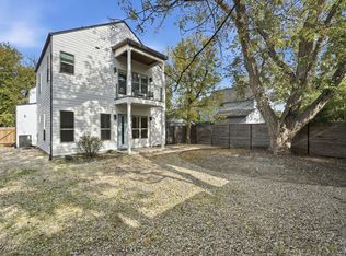 2811 Garwood St #B, Austin, TX 78702