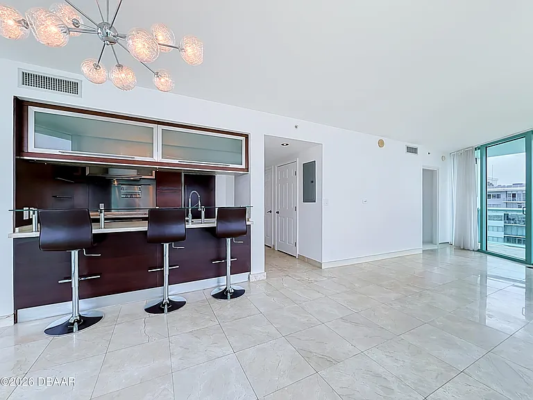 6000 Indian Creek Dr #12B — Photo 8