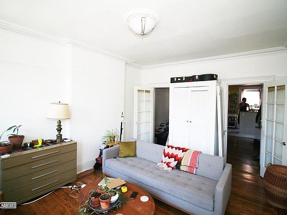 2nd image of 972 Bedford Ave APT 3