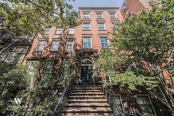 Rented by Warburg | media 18