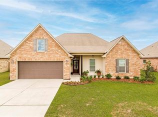 20198 Deveron Dr, Ponchatoula, LA 70454