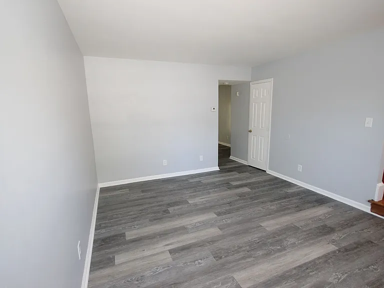 Holly Circle Townhouses LLC — Photo 4