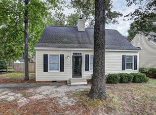 8221 Skirmish Ln, Mechanicsville, VA 23111
