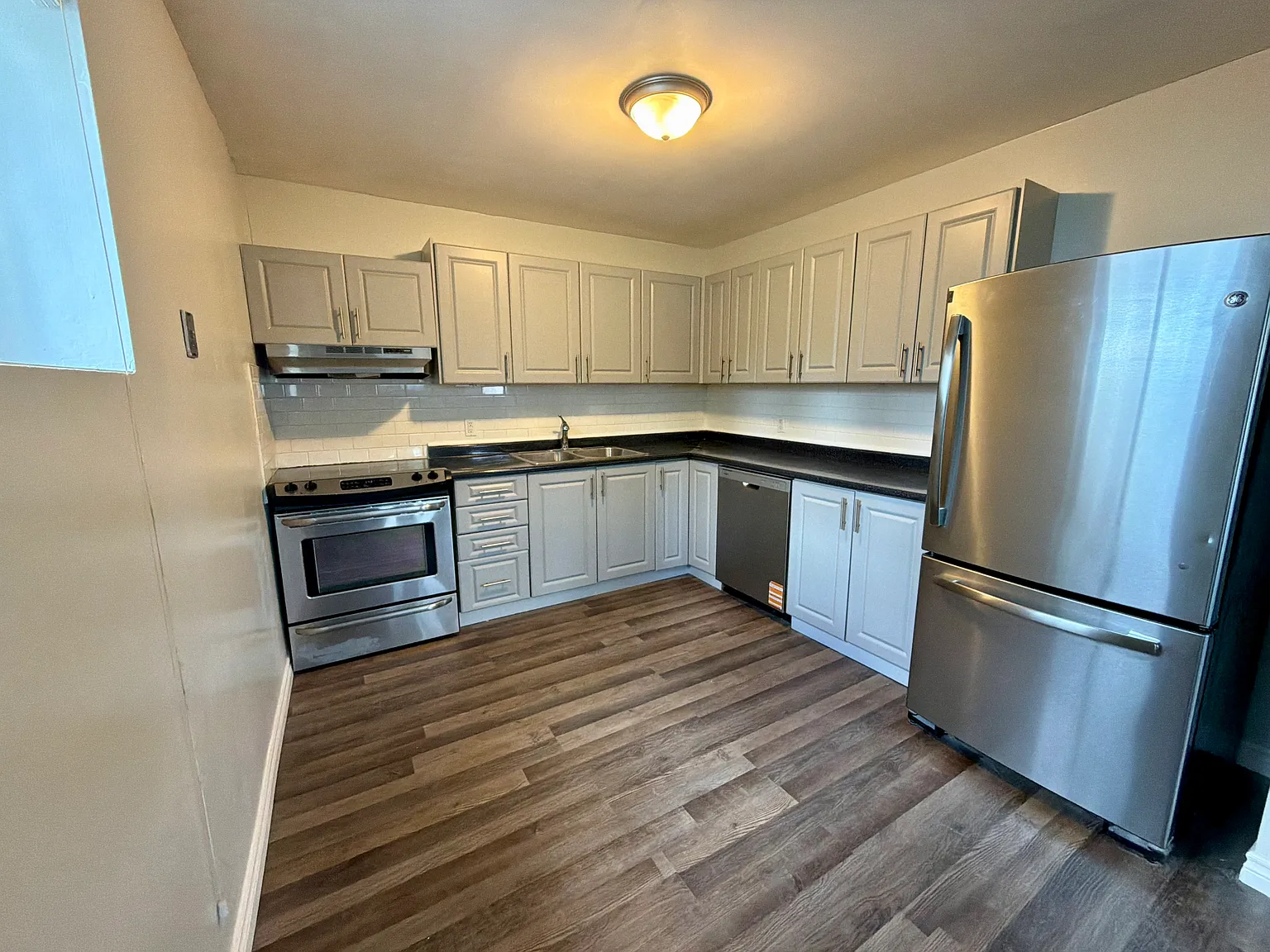 338 St. Vincent St — Photo 3