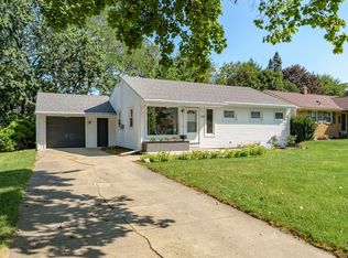 2109 Golfview Ave, Kalamazoo, MI 49001