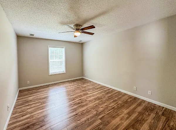 2668 Holly Rock Dr — Photo 16